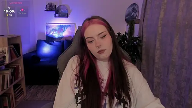 Chat +18 de CoraMiel ao vivo