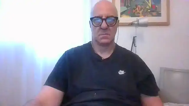 Chatroom XXX en direct de ANONIMO7735