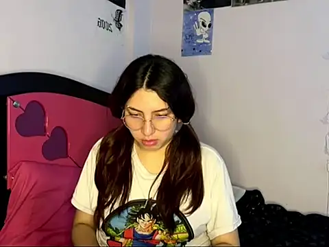 cassierosse2 Adlı Modelin Canlı XXX Sohbeti