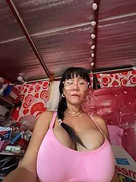 Chatroom XXX en direct de sweetieme