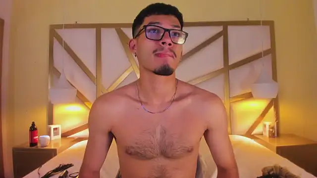 دردشة Jaxon_Carter الجنسية المباشرة
