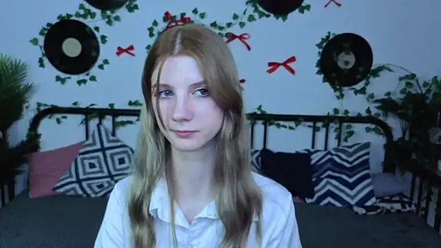 M1aForever XXX чат на живо