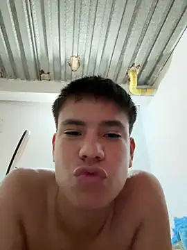 Evelyncita's Live XXX Chat