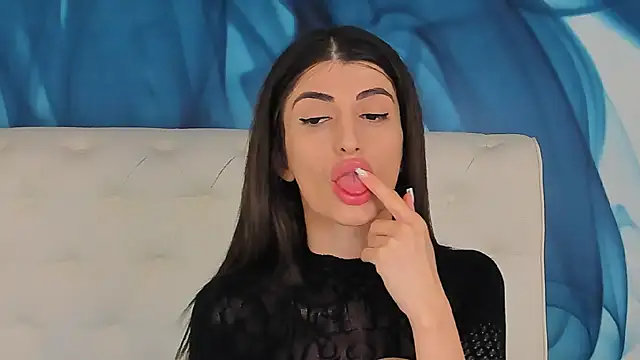 SkinnyDolly 라이브 XXX 채팅