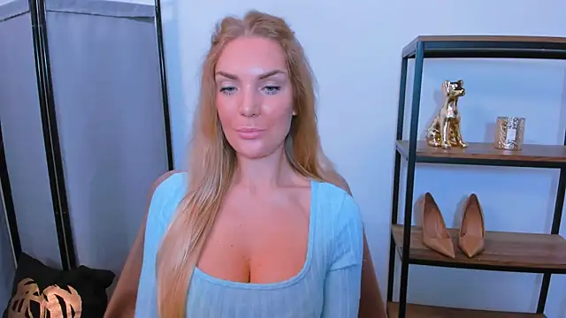 AulloraHoneyn Live XXX chat