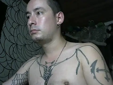 vampireathome Adlı Modelin Canlı XXX Sohbeti