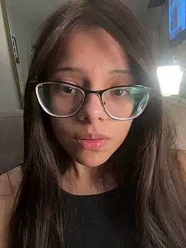 Awfresita Adlı Modelin Canlı XXX Sohbeti