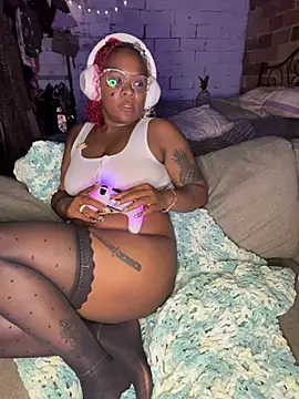 Živý XXX chat pocketgoddess