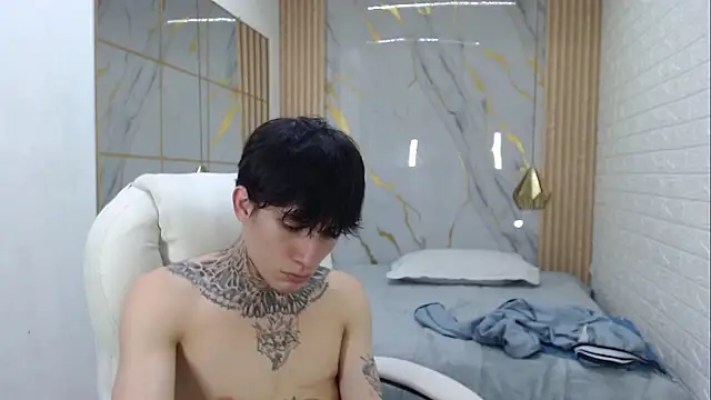 Cry_thereal 即時 XXX 聊天