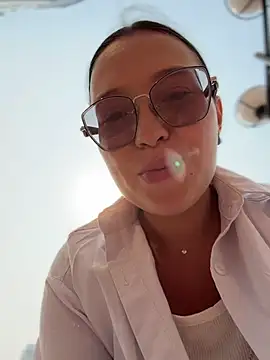 Czat XXX na żywo – LunaMood