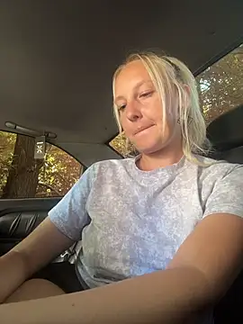 XXX chat uživo modela MerlinDave