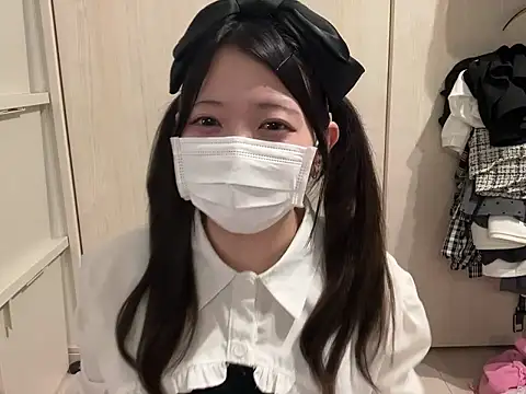 y-u-r-a-33のウェブカメラショー