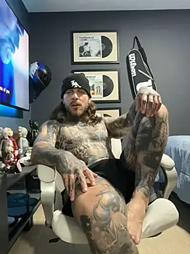 ThomasHells Chat XXX live