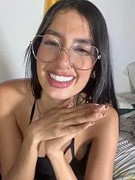 Julieta_DuqueのライブXXXチャット