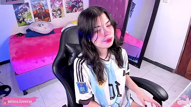 selina_lovers_'s Live XXX Chat