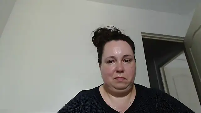 Chat +18 de WendyRhoades ao vivo