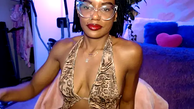 CocoSage Chat XXX live