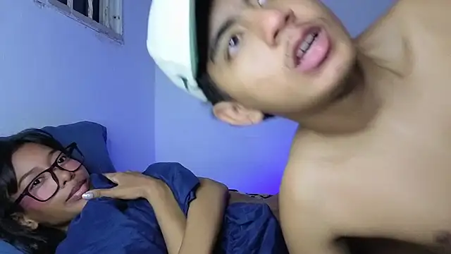 Realfairybaddie's Live XXX Chat