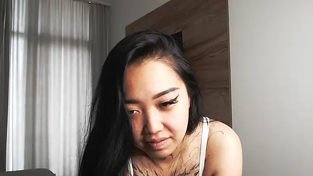 LillGothBaby Adlı Modelin Canlı XXX Sohbeti