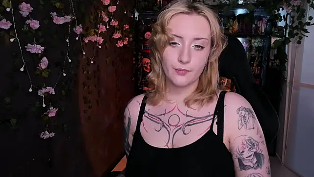 AsheLucker Chat XXX live
