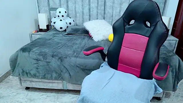 laureentt_'s Live XXX Chat