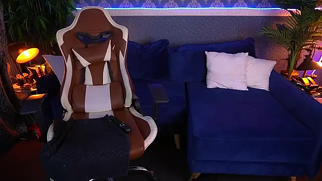 Živý XXX chat Dafni_Monn
