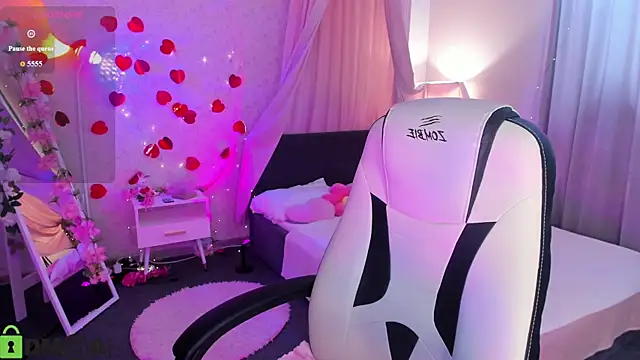 Elira_VaneのライブXXXチャット