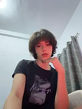 Carlita_cute XXX чат на живо