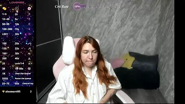 Reginasmilee's Live XXX Chat