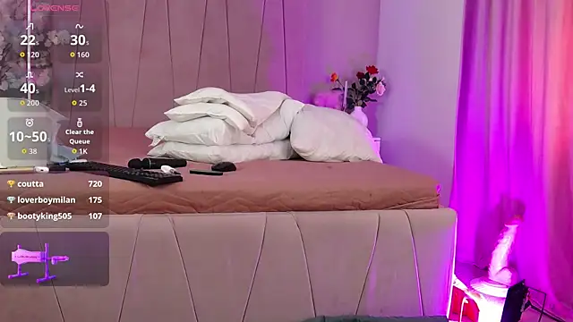 XXX chat uživo modela DeniseSun