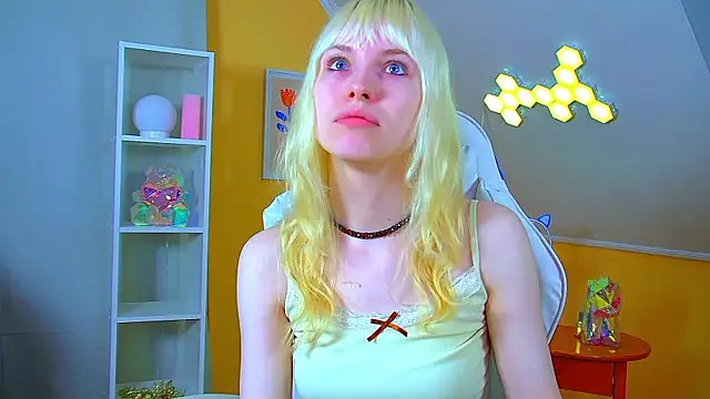HannahHollis' Live XXX Chat