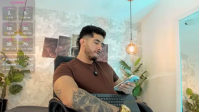 Chatroom XXX en direct de Nate_franco