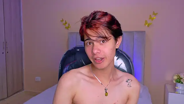 Derek_Sinn Live XXX-chat