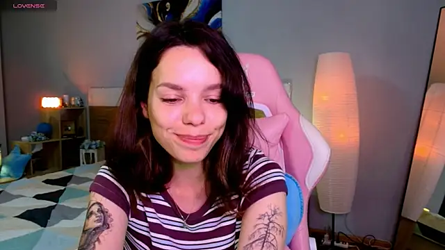 Maya_Campbell Adlı Modelin Canlı XXX Sohbeti