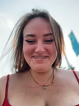 KiraSunshine's Live XXX Chat