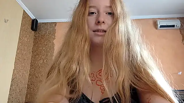 Chat XXX en directo de KateVibe_01