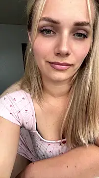Juuice Chat XXX in diretta