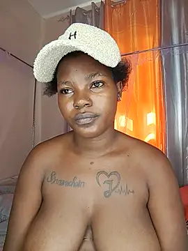 TrishaKalid Live XXX-Chat