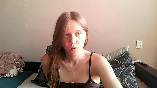 huba_boobies' Live XXX Chat