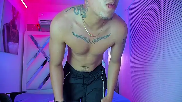 Živý XXX chat dominic_connor