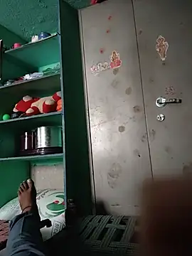 Show de Intrestporn1993 na webcam