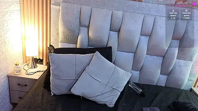 Živý XXX chat AndreinaLopezz