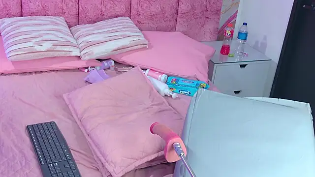 emmacurvy Chat XXX live