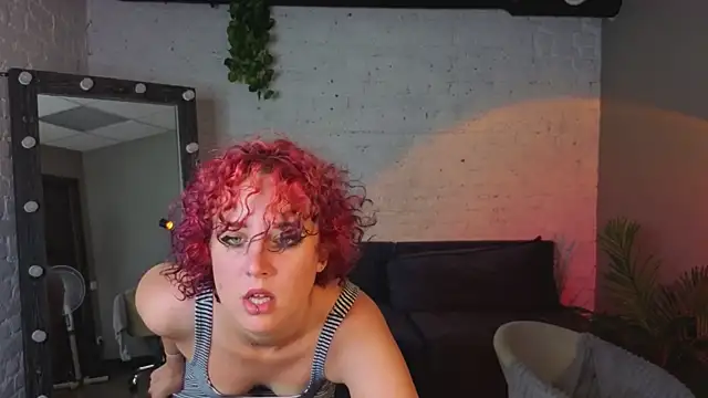 ScarlettSparkss Adlı Modelin Canlı XXX Sohbeti