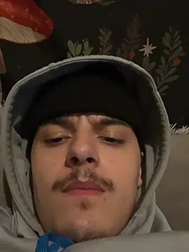 CarmeloA live XXX chat
