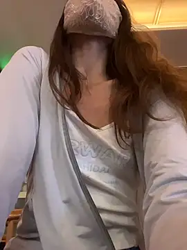 kiss_loo 现场XXX聊天