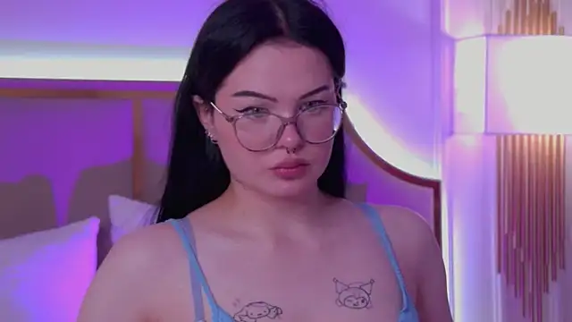 แชท XXX สดของ CindyMil