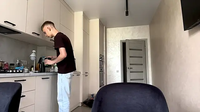 XXX chat uživo modela SoloFury