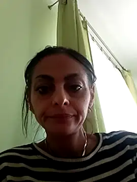 XXX chat uživo modela ChantalXOrchid