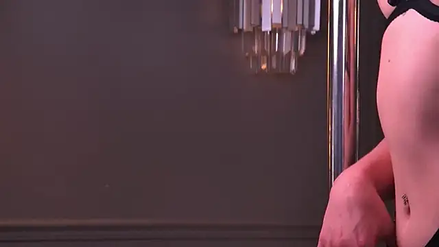 XXX chat uživo modela AriWild